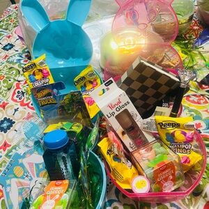 Easter Bunny Party Basket Set - Blue and Pink